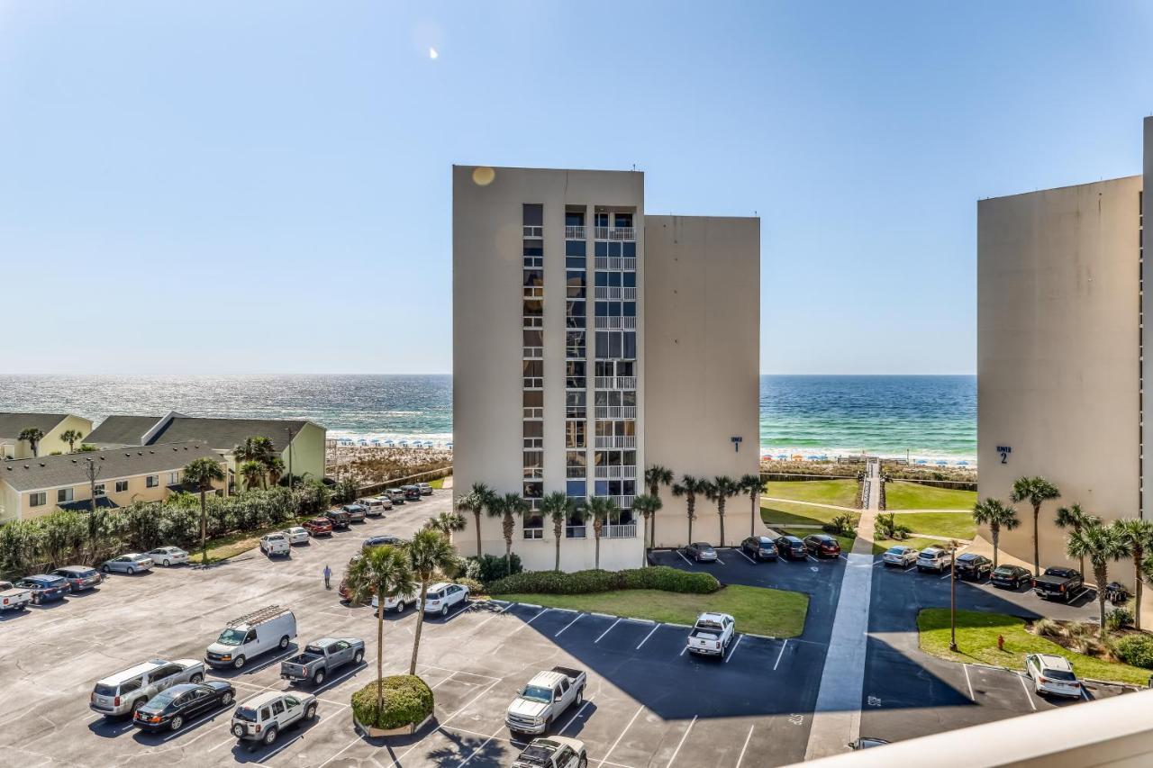 Shoreline Towers *
